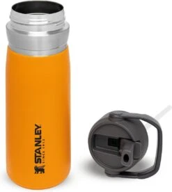Stanley The IceFlow™ Flip Straw Water Bottle 0,65L - Thermosfles - Saffron -Greenpan Winkel 1074x1200