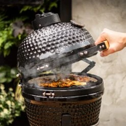 BluMill Kamado BBQ Egg - Kamado 13 Inch - Incl. Vlees Thermometer - Houtskoolbarbecues - Zwart - Ø 27cm -Greenpan Winkel 1200x1200 178