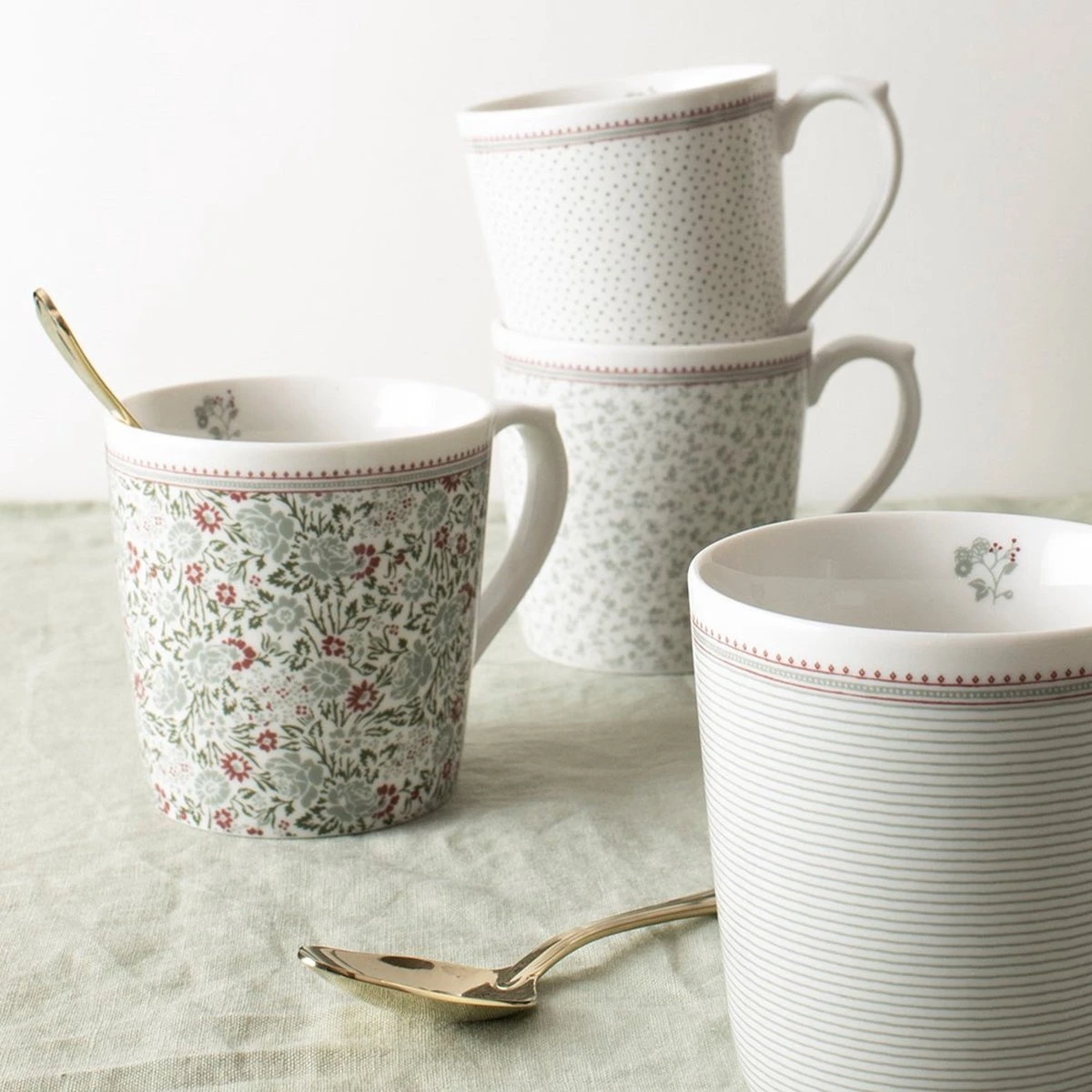 Giftset 4 Minimokken Assorti 22 cl. Laura Ashley Giftset 4 Minimokken Assorti 22 Cl. -Greenpan Winkel 1200x1200 354