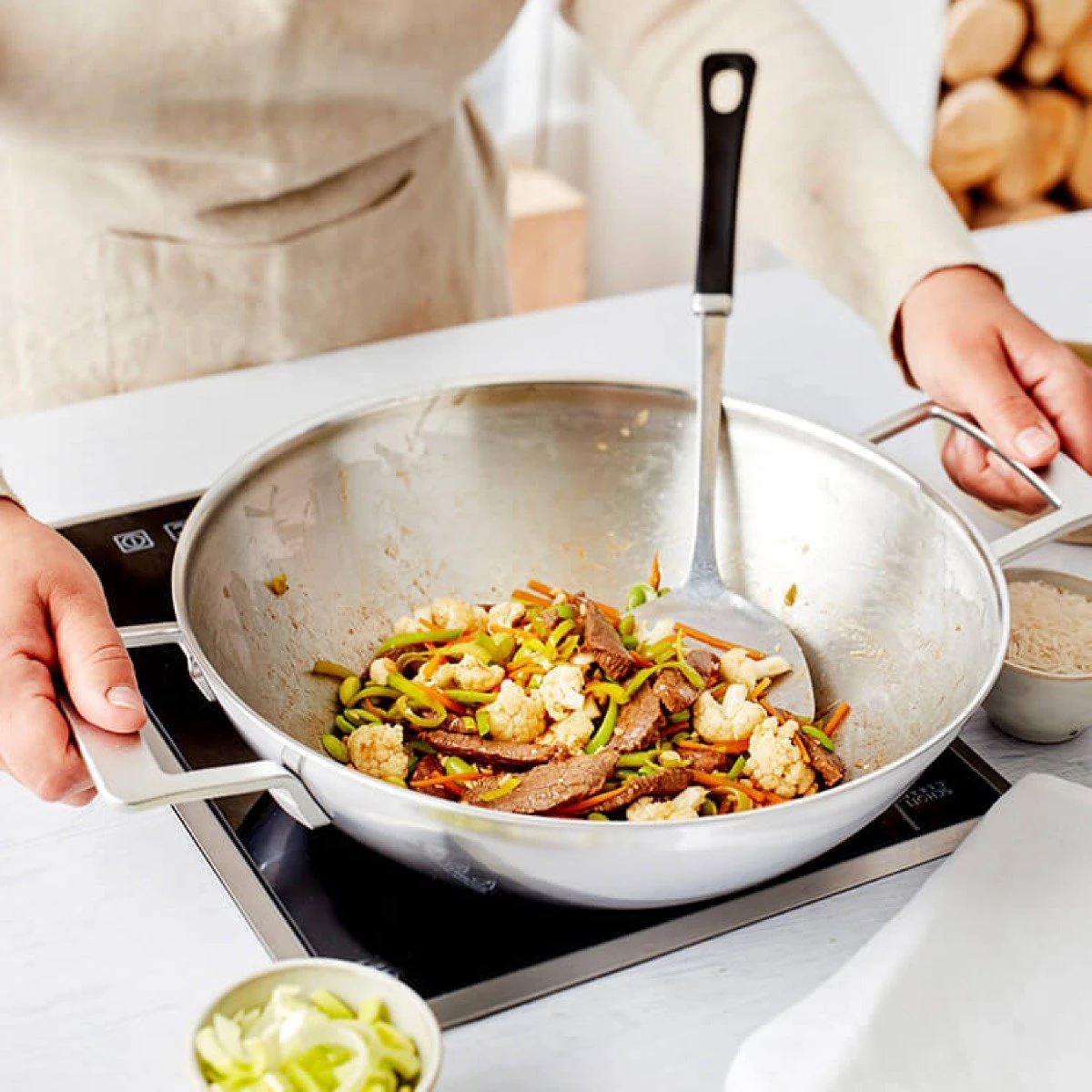 Demeyere industry 5 RVS Wokpan – Wokpan Inductie – 30 cm –2 Handvaten – PTFE-vrij Demeyere Industry 5 RVS Wokpan – Wokpan Inductie – 30 Cm –2 Handvaten – PTFE-vrij -Greenpan Winkel 1200x1200 503