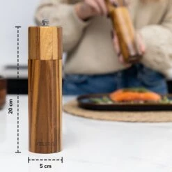 Deleca Luxe Peper En Zoutmolen Set - Zout / Pepermolen - Handmatig - Met Navul Lepel & Geschenkdoos - Acacia Hout - Rond 11 Deleca Luxe Peper En Zoutmolen Set - Zout / Pepermolen - Handmatig - Met Navul Lepel & Geschenkdoos - Acacia Hout - Rond -Greenpan Winkel 1200x1200 632