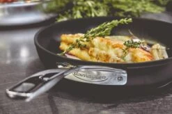 Demeyere Alu Pro Dura Glide Koekenpan - Ø 24 & Ø 28cm - Titanium -Greenpan Winkel 1200x799 18